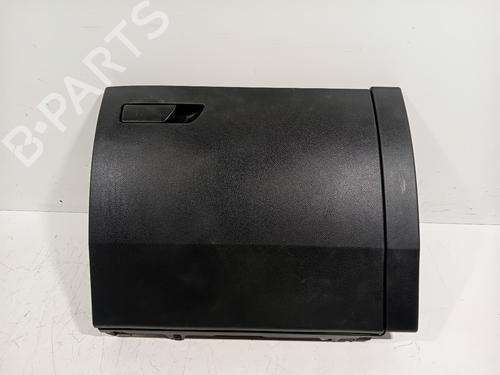 Guantera SEAT ATECA (KH7, KHP) 1.5 TSI (150 hp) 31147995