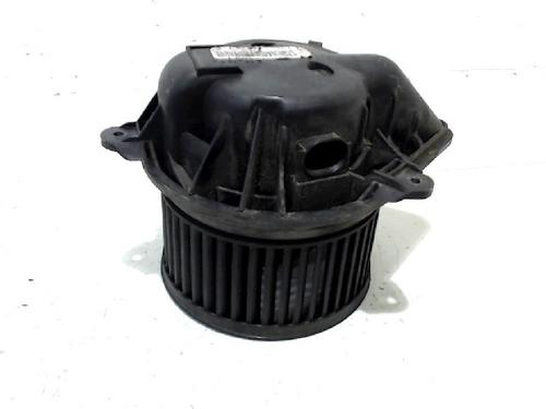 Used Heater blower motor RENAULT TRAFIC II Van (FL) 1.9 dCi 80 (FL0B) (82 hp) 4787975
