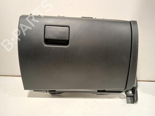 Handskerum MAZDA 3 (BM, BN) 2.0 (120 hp) 25042276