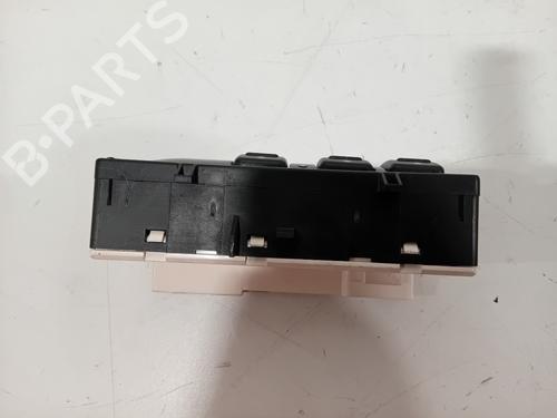Switch GMC SIERRA 3500 Crew Cab Pickup 6.6 D | BP26302484I30 