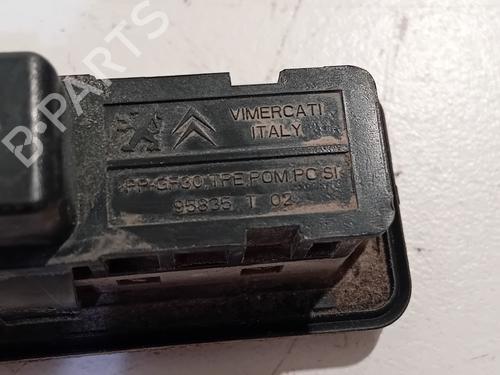 Tailgate lock CITROËN C4 CACTUS 1.6 BlueHDi 100 | BP27986559C101 