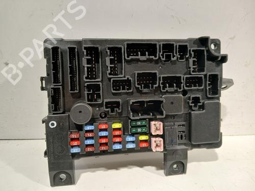 Used Fuse box MITSUBISHI OUTLANDER III (GG_W, GF_W, ZJ, ZL, ZK) 2.0 Hybrid 4WD (GG2W) (200 hp) 30643028