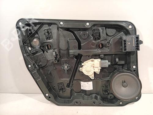 Alzavetro anteriore sinistro MERCEDES-BENZ B-CLASS Sports Tourer (W246, W242) B 200 (246.243) (156 hp) 28329136