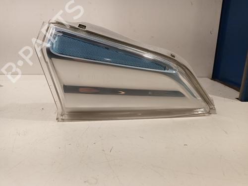 Clignotant avant droit NISSAN LEAF (ZE0) Electric (109 hp) 31905849