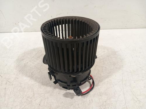 Used Heater blower motor Heater blower motor OPEL ASTRA L (OV5) 1.2 (FPHNPJ) (110 hp) 36260474 36260474