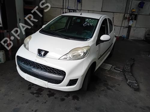 Right front fenders PEUGEOT 107 (PM_, PN_) 1.0 | BP29247857C42 