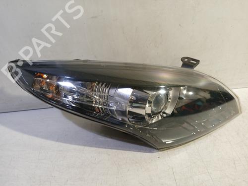 Used Right headlight Right headlight RENAULT MEGANE III Grandtour (KZ0/1) 1.5 dCi (KZ09, KZ0D, KZ1G, KZ29, KZ14, KZ1W, KZ10, KZ1F,... (110 hp) 36109420 36109420