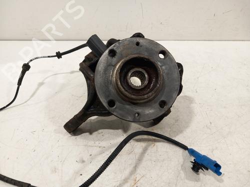 Used Right front steering knuckle Right front steering knuckle CITROËN C4 CACTUS 1.2 THP 110 (110 hp) 33757172 33757172