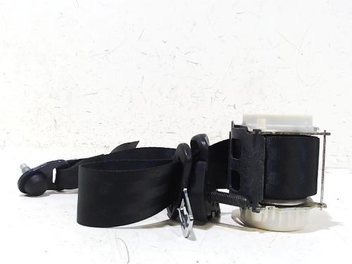 Used Rear left seatbelt PEUGEOT 5008 (0U_, 0E_) 1.6 HDi (112 hp) 9676839