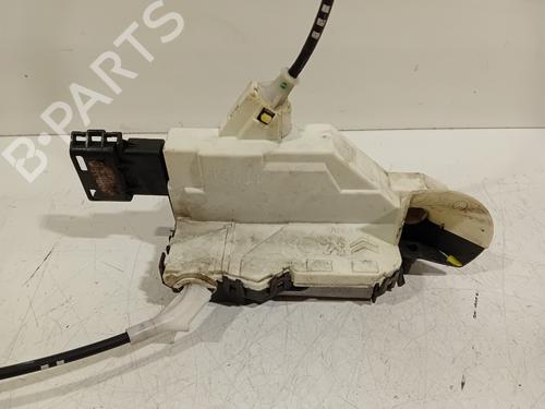 Used Front left lock Front left lock 17004898 17004898