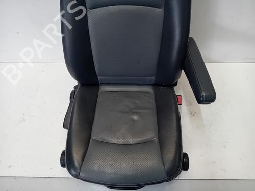 Right front seat MERCEDES-BENZ VITO / MIXTO Van (W639) 115 CDI (639.601, 639.603, 639.605) | BP27544096C16