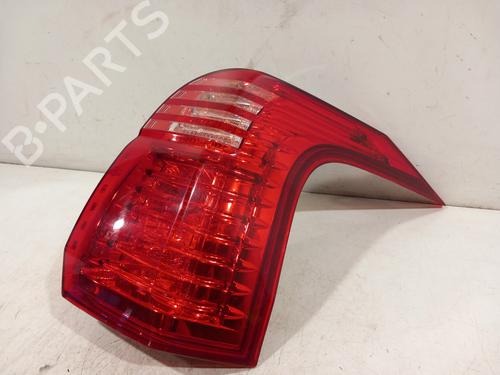 Used Right taillight Right taillight 38062666 38062666