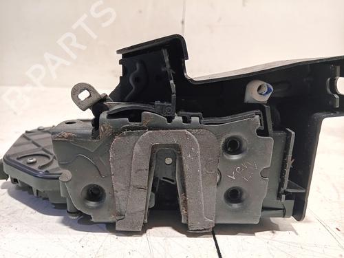 Used Front left lock Front left lock 23078630 23078630