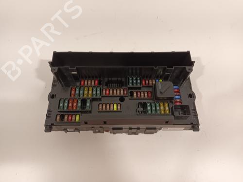 Used Fuse box BMW 5 (F10) 523 i (204 hp) 27548201