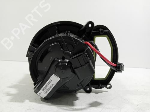 Used Heater blower motor RENAULT KADJAR (HA_, HL_) 1.2 TCe 130 (HLMR) (130 hp) 17835059