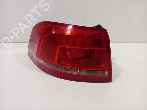 Venstre Baklys VW PASSAT B7 Variant (365) 1.6 TDI (105 hp) 30499152