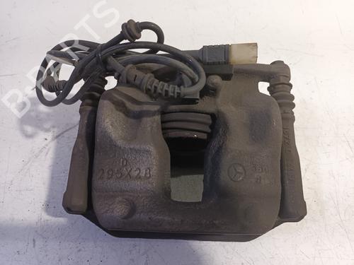 Used Right front brake caliper Right front brake caliper 17701021 17701021