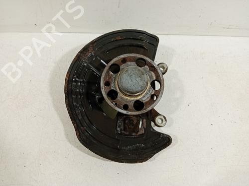 Used Right front steering knuckle MERCEDES-BENZ CLA Coupe (C117) CLA 180 (117.342) (122 hp) 21848803