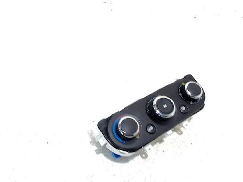 Climate control RENAULT CLIO IV (BH_) 1.5 dCi 90 | BP5039108I5 
