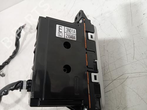 Switch NISSAN LEAF (ZE0) Electric | BP22526803I30 