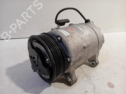 Used AC compressor BMW X1 (F48) sDrive 20 i (192 hp) 21556993