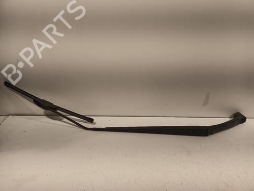 Used Front windshield wiper arm NISSAN MICRA V (K14) 0.9 IG-T (90 hp) 18081450