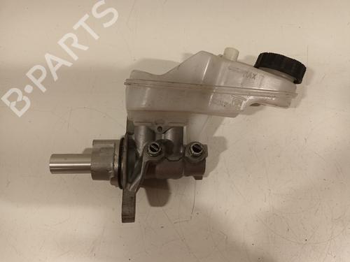 Used Brake master cylinder Brake master cylinder 17566360 17566360