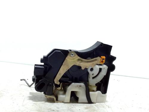 Front right lock MITSUBISHI OUTLANDER I (CU_W) 2.4 4WD (CU5W) | BP13206425C97 