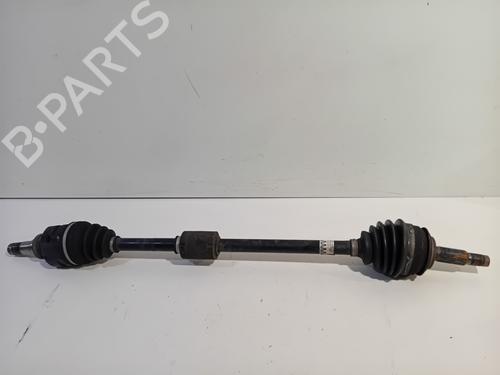 Used Right front driveshaft TOYOTA YARIS (_P13_) 1.5 Hybrid (NHP130_, NHP130) (101 hp) 26725671
