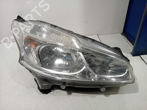 Used Right headlight Right headlight PEUGEOT 208 I (CA_, CC_) 1.4 VTi (95 hp) 33661237 33661237