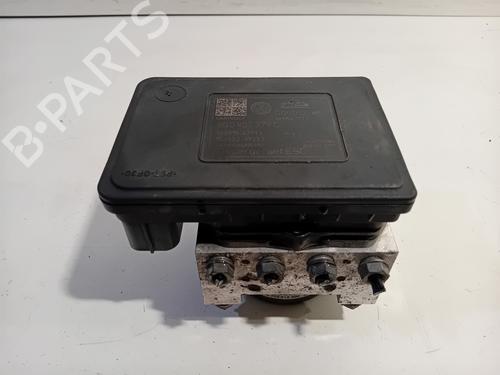 Used ABS pump SEAT LEON ST (5F8) 1.6 TDI (110 hp) 30567049