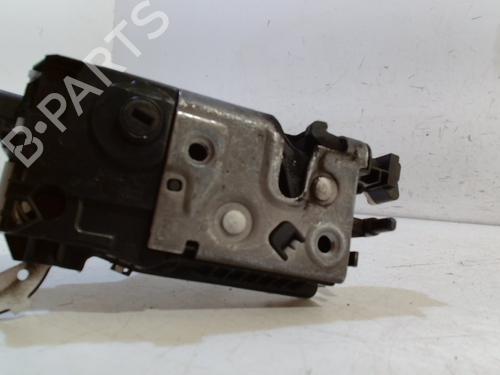 Front right lock PEUGEOT 208 I (CA_, CC_) 1.2 VTI 82 | BP13713710C97 