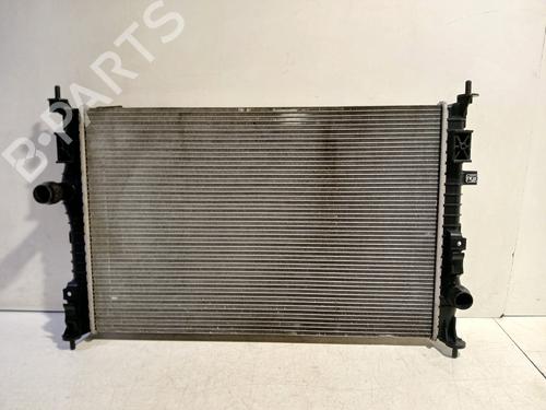 Used Water radiator Water radiator 38467864 38467864