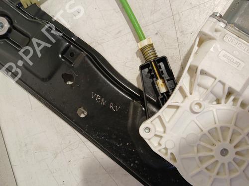 Rudehejsemekanisme Højre foran JAGUAR F-PACE (X761) 2.0 TD4 AWD | BP32252774C23 