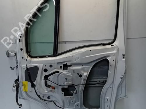 Right front door NISSAN INTERSTAR Van (X70) dCi 100 | BP25936161C3 