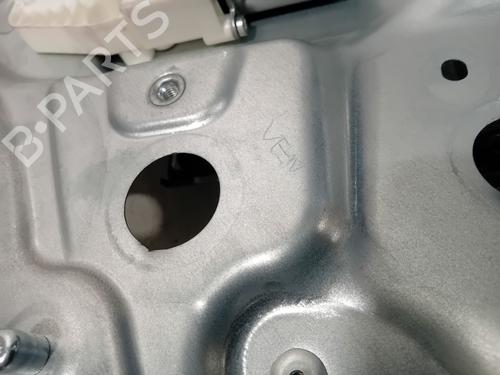 Front left window mechanism SKODA YETI (5L) 1.2 TSI | BP33661271C22 - Image 5