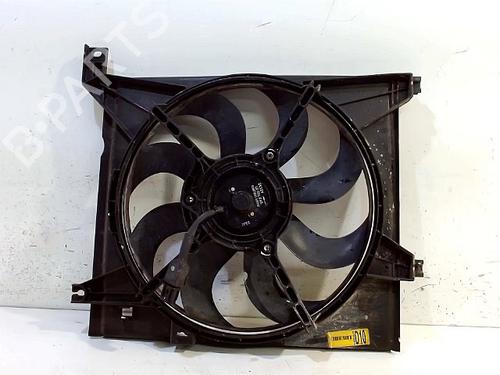 Used Radiator fan Radiator fan KIA CERATO I Hatchback (LD) 2.0 (143 hp) 10668357 10668357