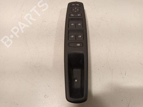 Commutateur RENAULT MEGANE III Grandtour (KZ0/1) 1.2 TCe (KZ2B, KZ11) (116 hp) 31928837