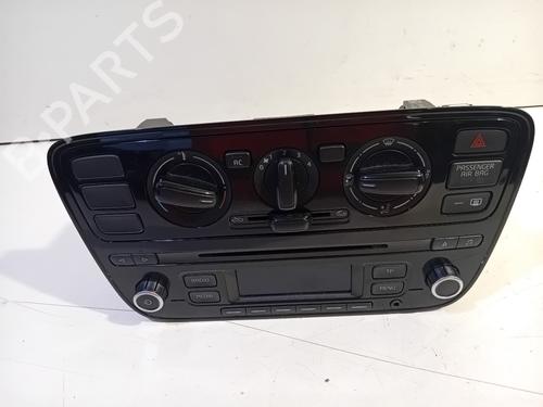 Used Radio VW UP! (121, 122, BL1, BL2, BL3, 123) 1.0 (75 hp) 27694305