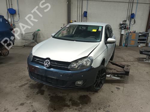 Brugte VW GOLF VI (5K1) 1.6 TDI 4782421