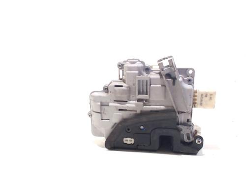 Front left lock AUDI A4 B7 (8EC) 2.0 TDI 16V | BP13197149C98 