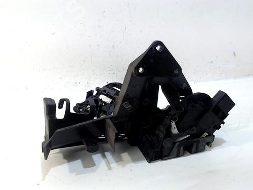 Used Front left lock Front left lock 13201421 13201421
