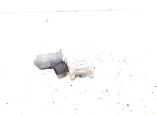 Used Electronic module BMW 5 Touring (E61) 535 d (272 hp) 13197126