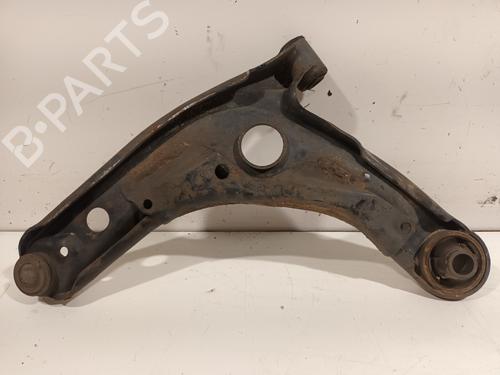 Right front suspension arm TOYOTA YARIS (_P9_) 1.0 VVT-i (KSP90_, KSP90R) | BP15192138M13 