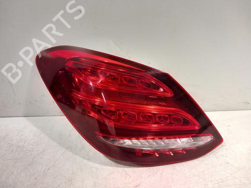 Piloto trasero izquierdo Piloto trasero izquierdo MERCEDES-BENZ C-CLASS (W205) C 350 e (205.047) (279 hp) 34248333 34248333