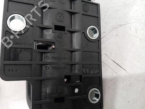 Interior roof handle SEAT ALHAMBRA (710, 711) 1.4 TSI | BP21383981I35