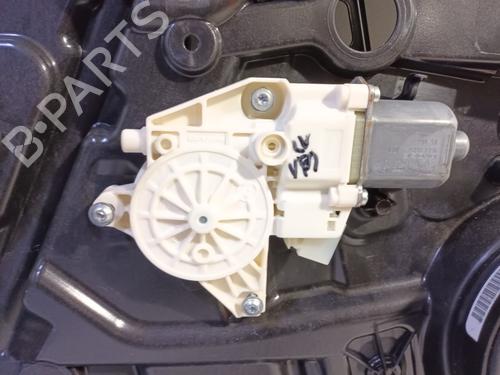 Front left window mechanism MERCEDES-BENZ GLA-CLASS (X156) GLA 200 (156.943) | BP18013533C22 