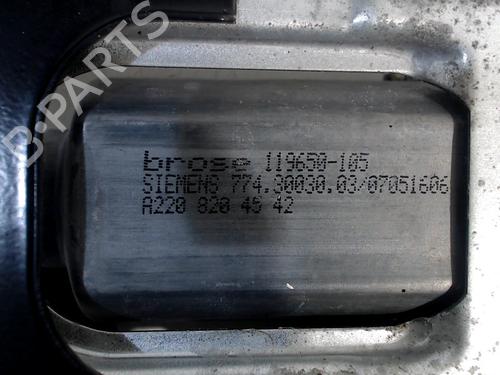 Rudehejsemekanisme Højre foran MERCEDES-BENZ C-CLASS (W203) C 180 (203.035) | BP9525756C23 