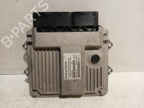 Used Engine control unit (ECU) Engine control unit (ECU) FIAT DOBLO Cargo (263_) 1.3 D Multijet (90 hp) 34696569 34696569