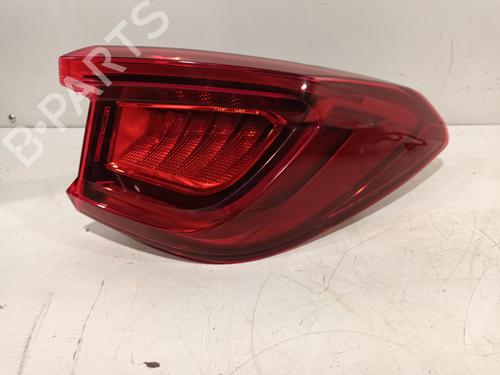 Feu arrière droit SEAT LEON Sportstourer (KL8, KLD) 1.4 TSI e-Hybrid (204 hp) 31757393